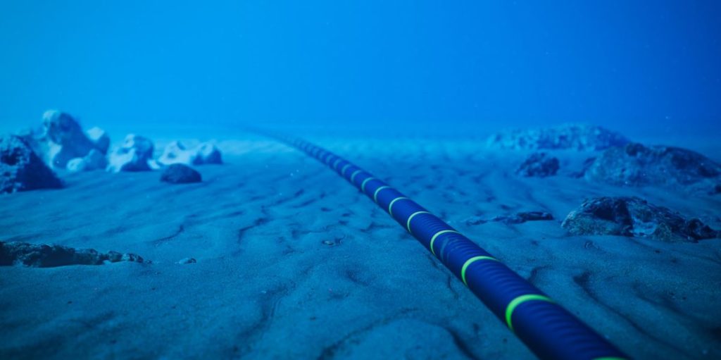 Underwater web cables sabotaged, suspicions about Iran helping the Houthis