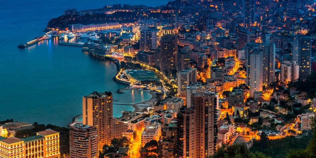 Tax havens are fewer and fewer but increasingly full of our money