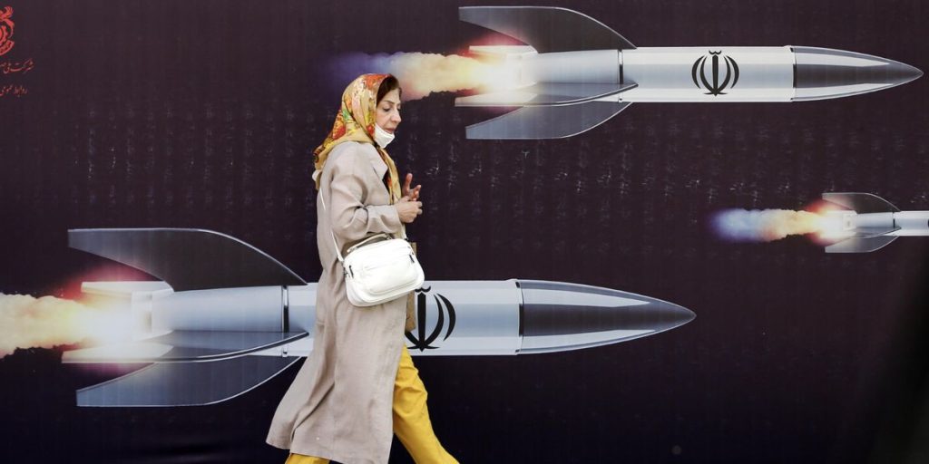 De-escalation, the only word that brings together Iran, Israel and the world