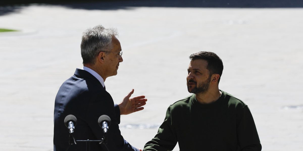 The Russians will pay for Ukraine's weapons.  The brilliant idea but difficult to implement