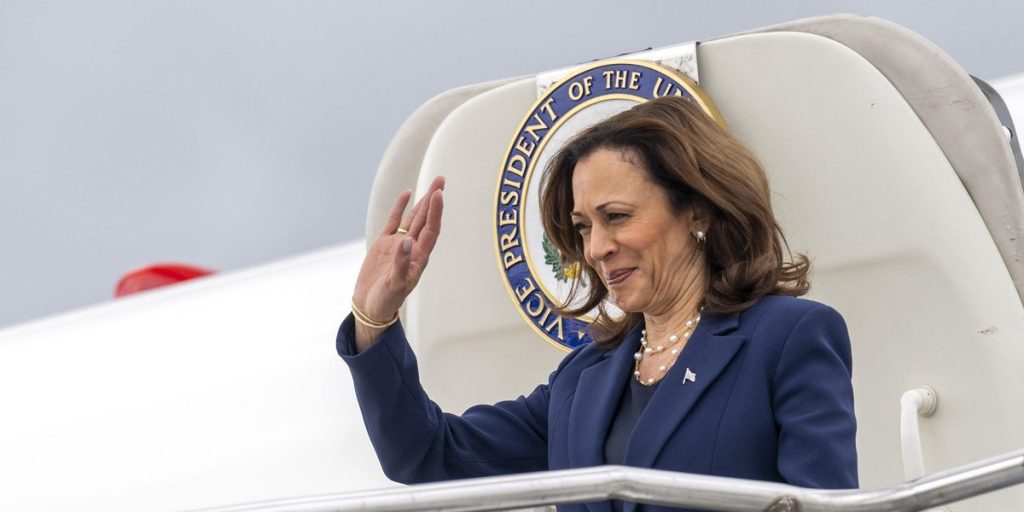 The real disappointment of the US Democrats, more than the unpresentable Biden, is Kamal Harris, the disappearance