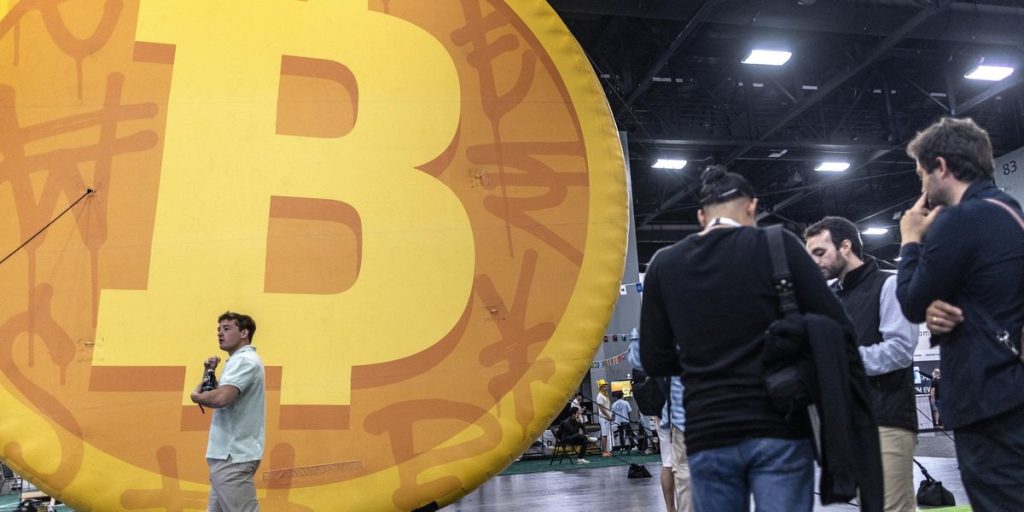 First Open Banking Breaks Ground in Cryptocurrency World