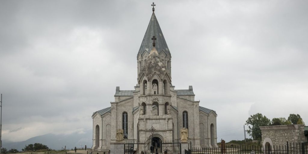 The complaint: the EU does business with those who persecute Armenians