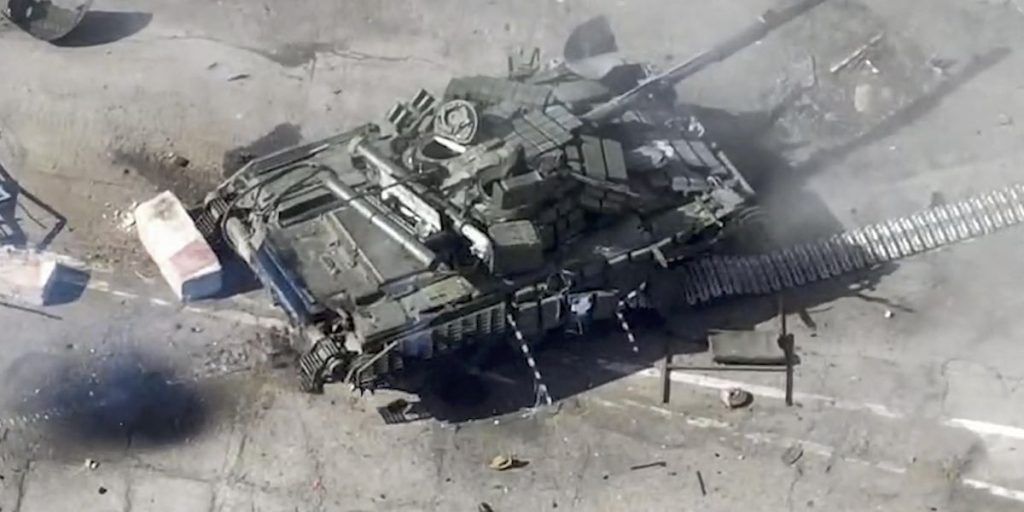 Russia Does Not Stop Kiev's Advance. The Russian Myth Falls