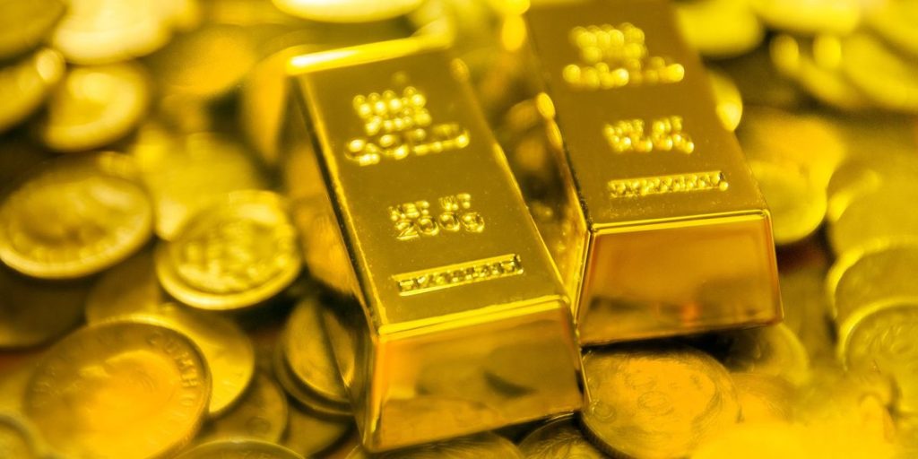 Gold: Eight Tips for Investing