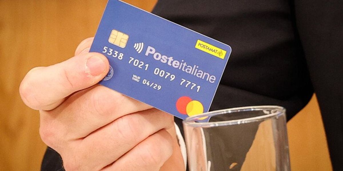 “Dedicated to You” Social Card: Distribution Begins