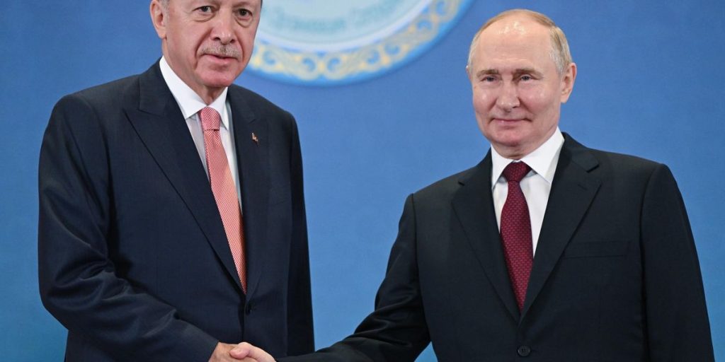 Erdogan Asks Putin to Return Crimea. Why It's Good News