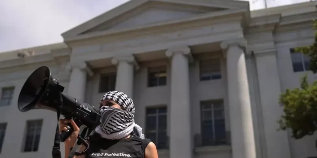 Cornell University professor who praised Oct. 7 attack returns to teaching.
