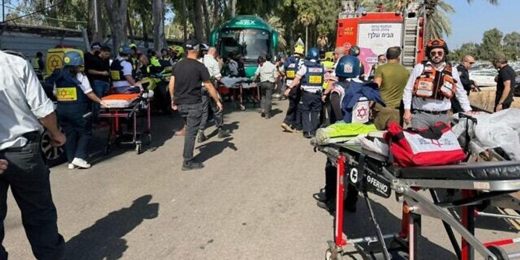 Tel Aviv: Truck attack against passers-by, over 40 injured