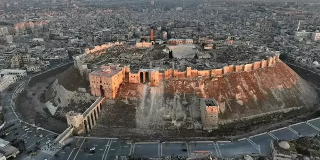 Civil war in Syria, Aleppo in rebel hands