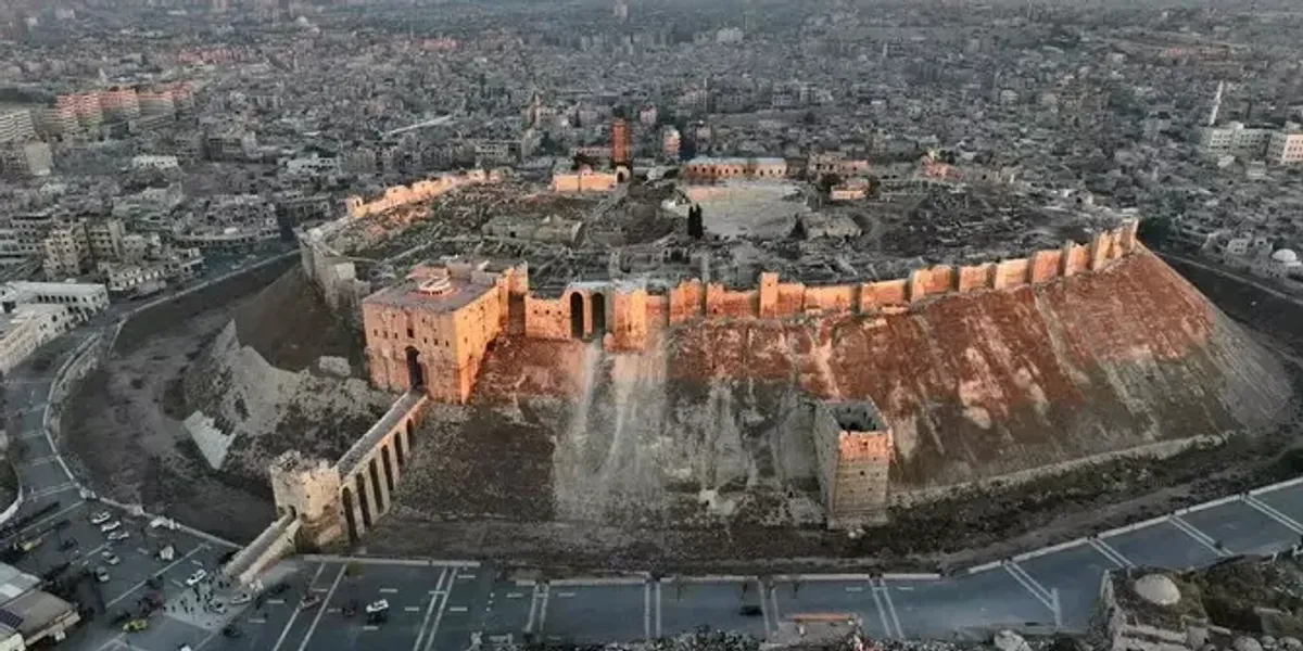 Civil war in Syria, Aleppo in rebel hands