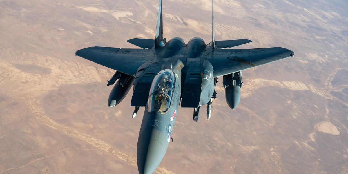 US attacks in Syria target Assad's weapons