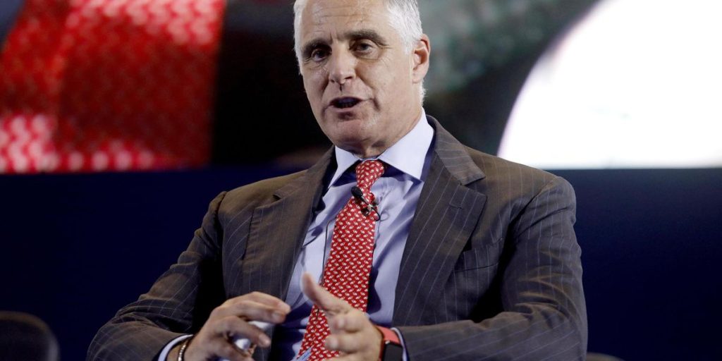 Orcel between banking and politics: "With Bpm and Commerzbank to make the European Union stronger"