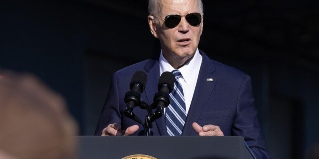 Plans for a possible attack on Iran's nuclear program presented to Biden