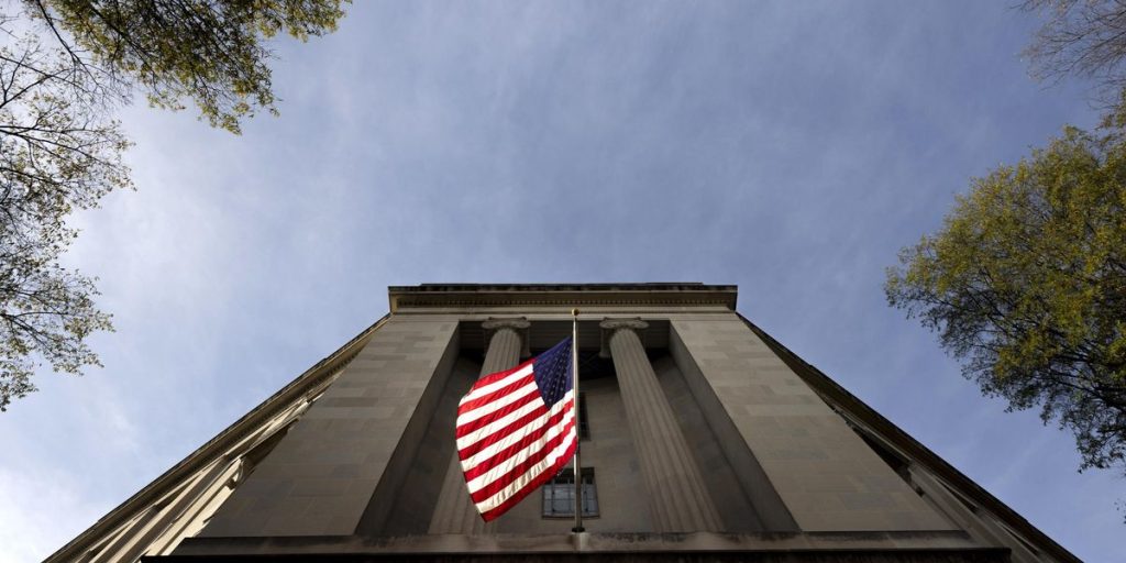 What a big difference between Italy and the USA: after 10 years Madoff's victims compensated at 94%