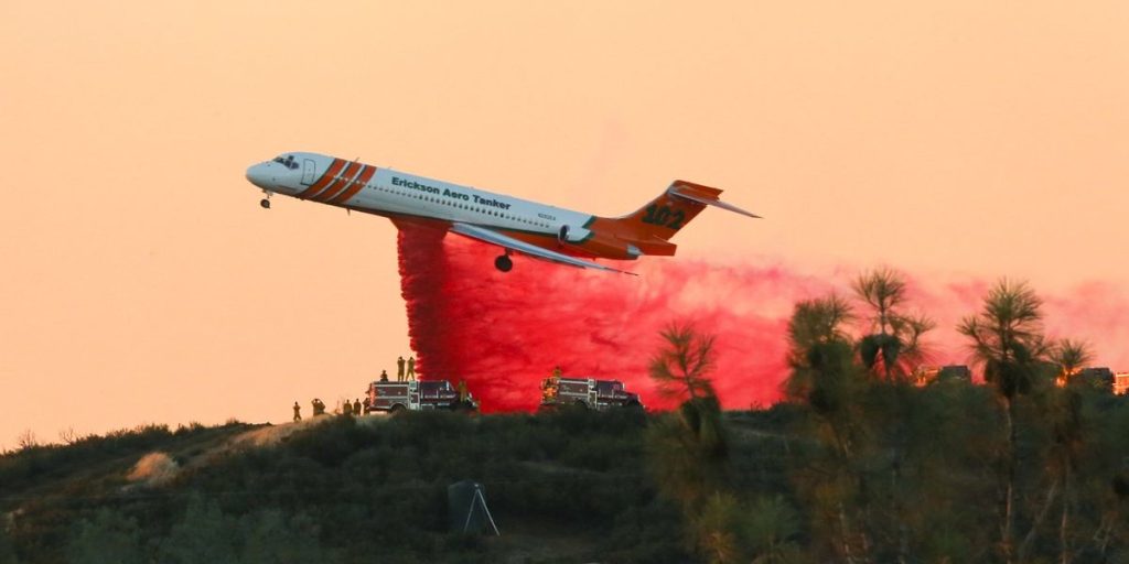Flying over the hell of Los Angeles, the story of a pilot