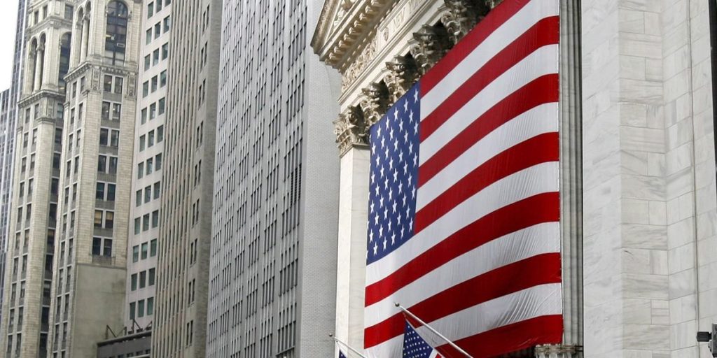 The magnificent 7 American companies to invest in (again) in 2025