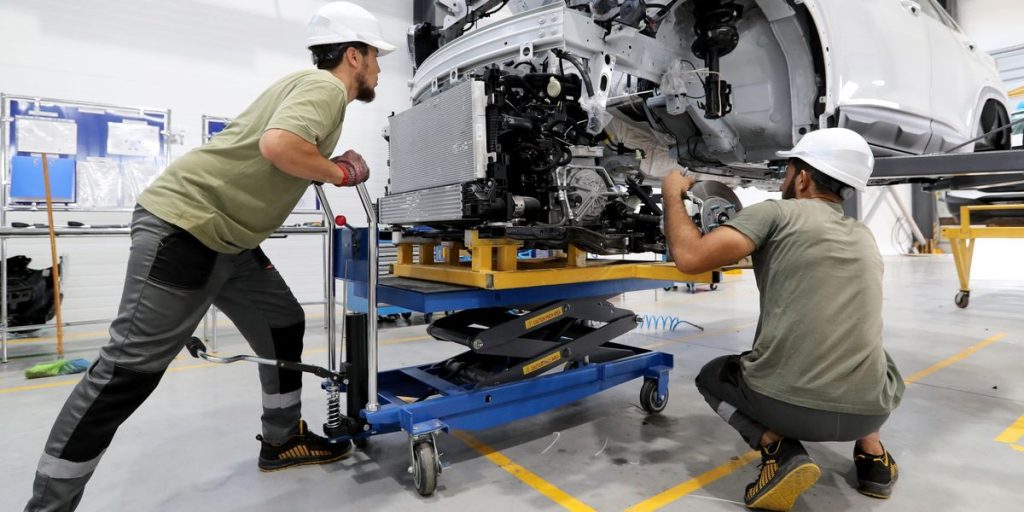 Industrial production down 3.5% in 2024. Only food grows