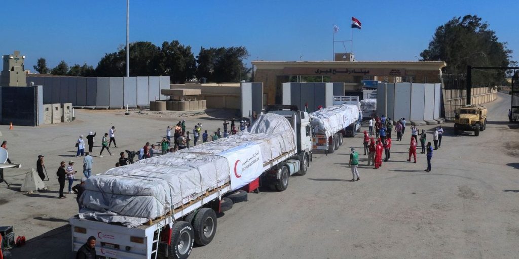 Israel suspends humanitarian aid in Gaza