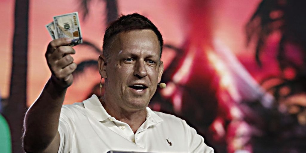 Peter Thiel's theories, the mystical of Silicon Valley who likes Trump