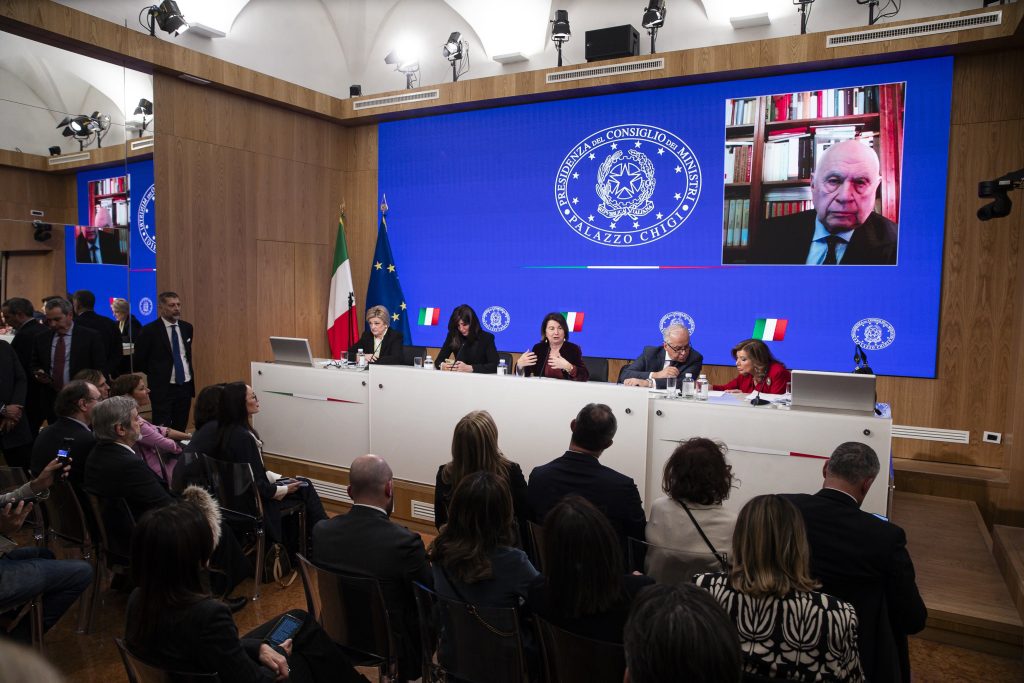 Il reato di femminicidio? Inutile aggiungere nuove norme