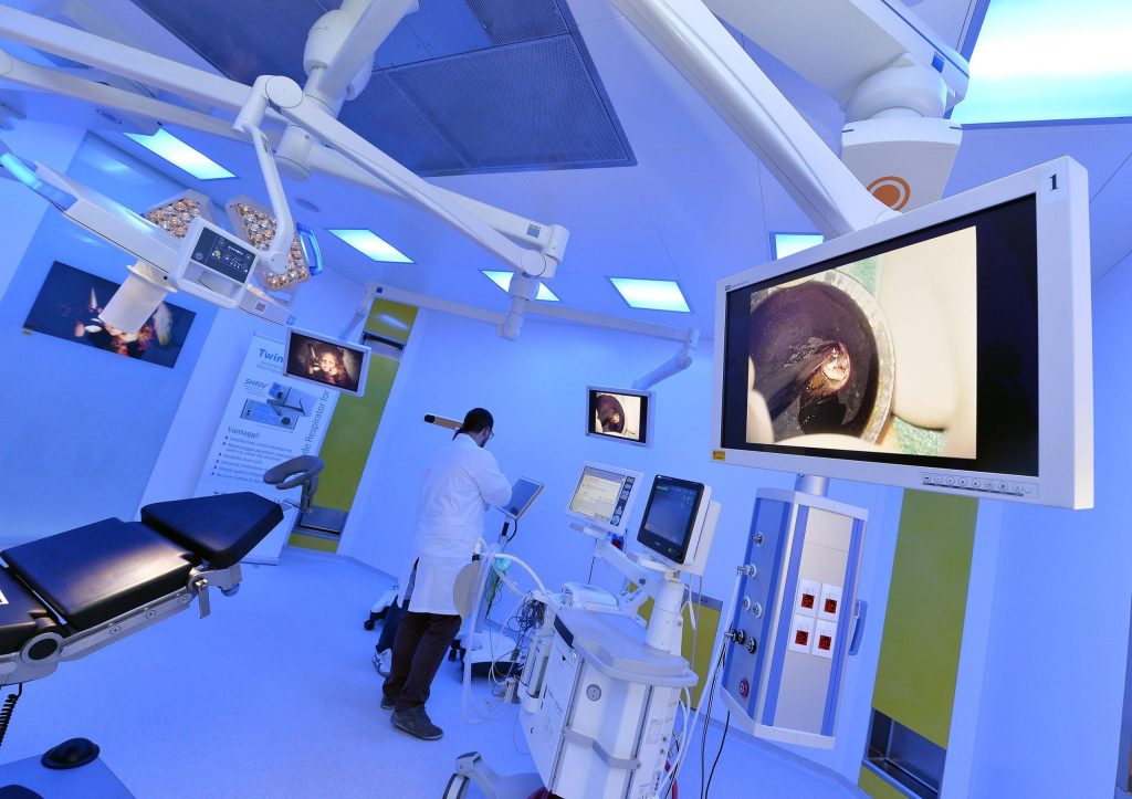 Quelli che si operano prima ancora di curarsi