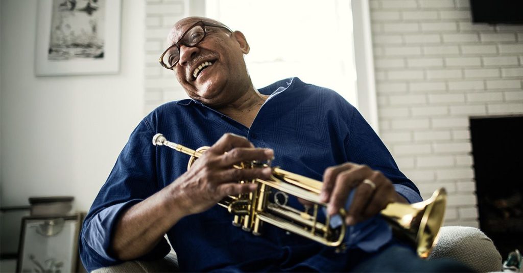 Maininting Low Cholesterol May Help Decree Dementia Risk