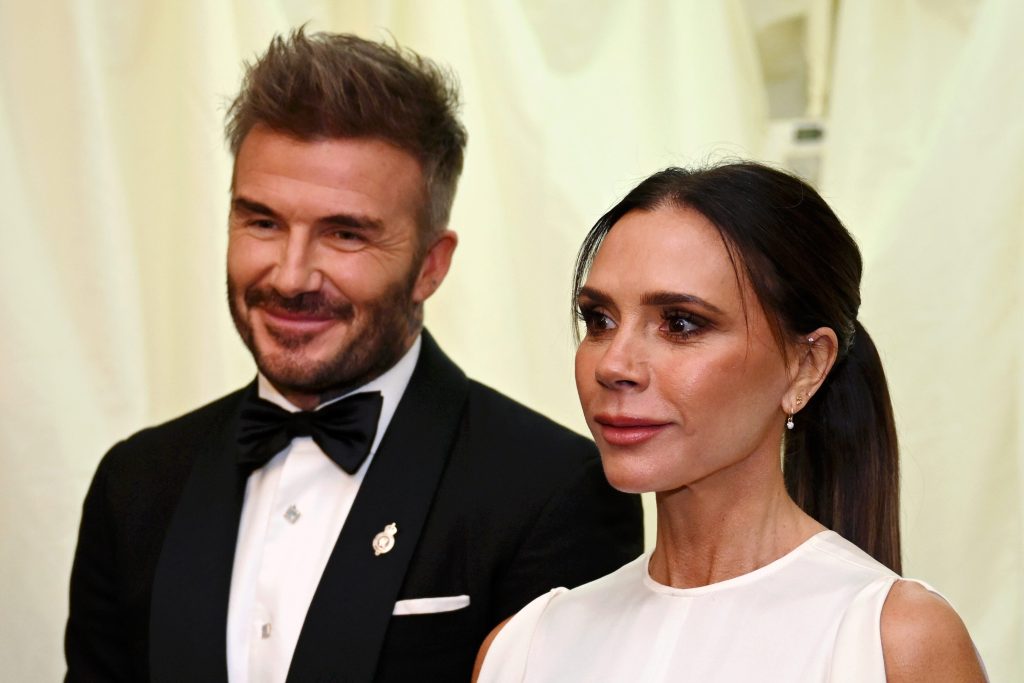 David Beckham festeggia i 50 anni in anticipo: la festa a Miami tra famiglia, amici vip e vecchie fiamme