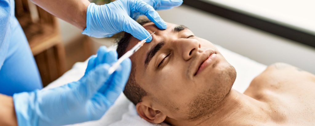 Uomini e ritocchi, la chirurgia estetica è il nuovo must anche per lui