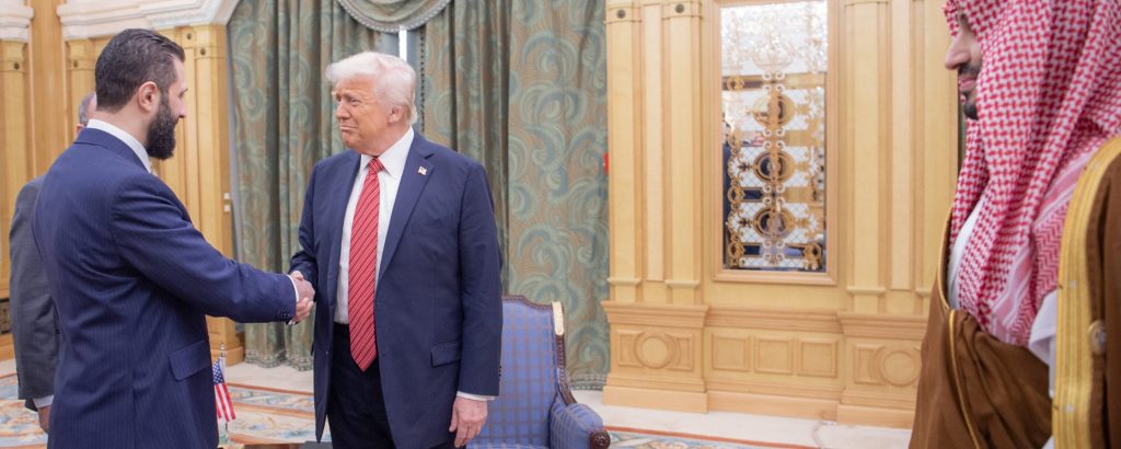 Trump inaugura la distensione con Damasco