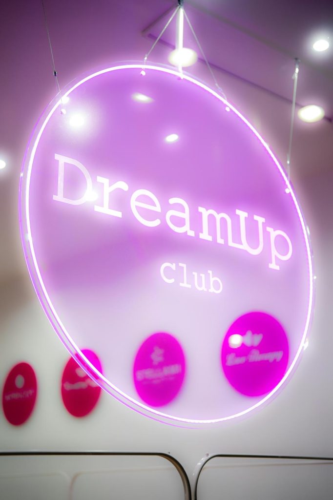Dream Up Club: quando lo shopping va oltre la vendita