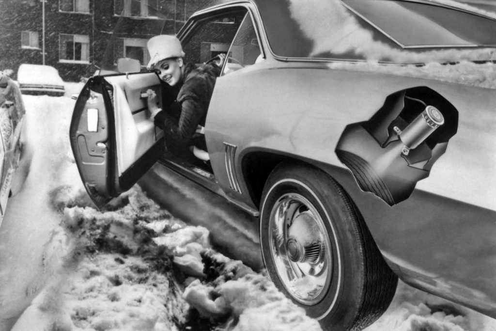 Forse non sapevi che… General Motors creò catene da neve spray ispirate allo sbarco sulla Luna
