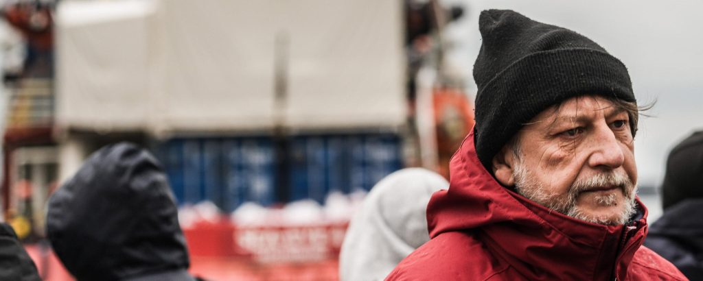 Pd e M5s oltre il limite del ridicolo. Casarini l’hanno fatto spiare loro