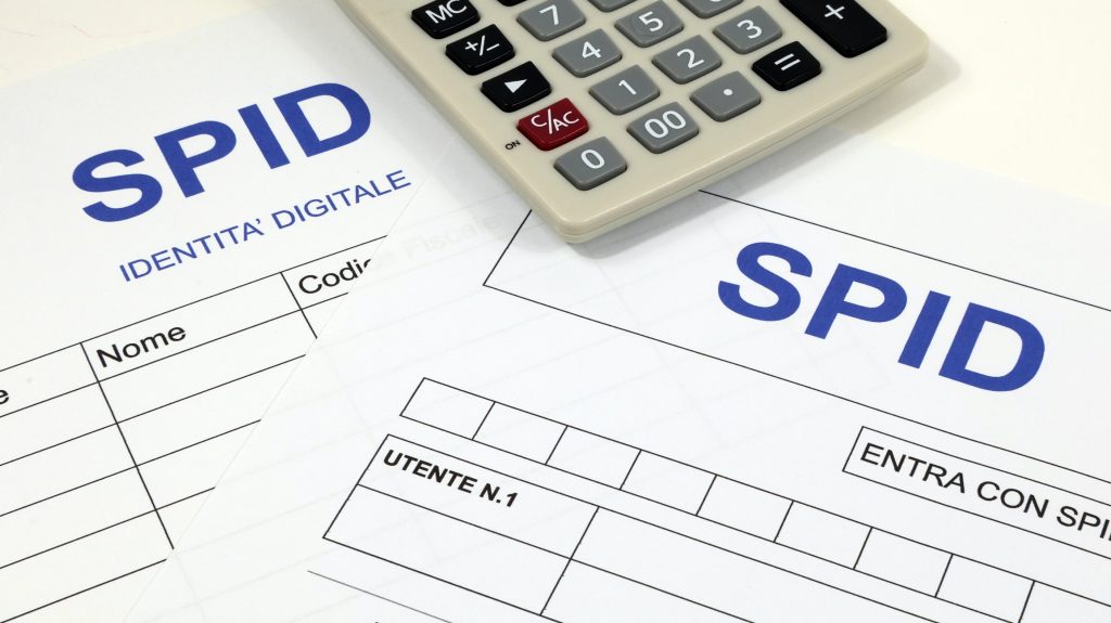 Lo Spid diventa a pagamento. Come cambia la vita a 38 milioni di italiani che lo usano