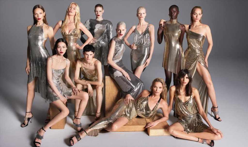 Versace: Donatella firma l’ultima campagna come direttrice creativa