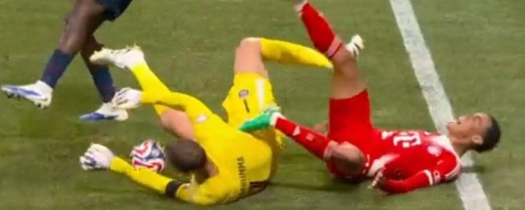Musiala, infortunio choc dopo uno scontro con Donnarumma