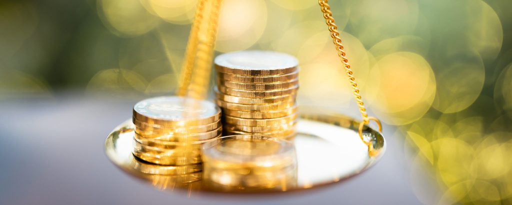 Stipendi pubblici, la Consulta elimina il tetto dei 240mila euro: «La norma è illegittima»