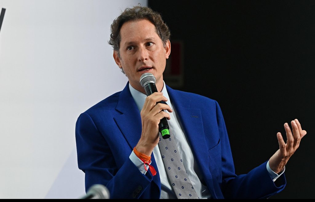 Gli Elkann ora la sparano grossa. Innocenti ma sganciano 175 milioni