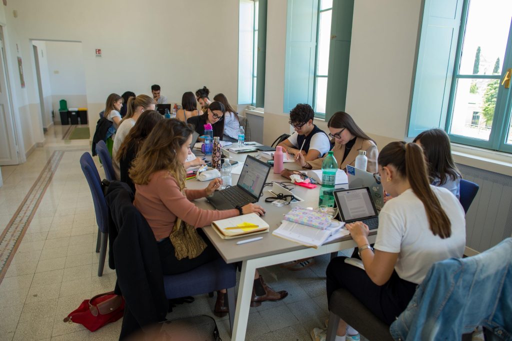 Università italiane: crescono le immatricolazioni, soprattutto al Centro e al Sud