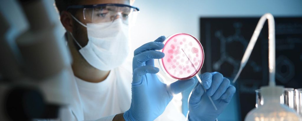 Botulino killer, tutto quello che c’è da sapere: sintomi, intossicazione e cure