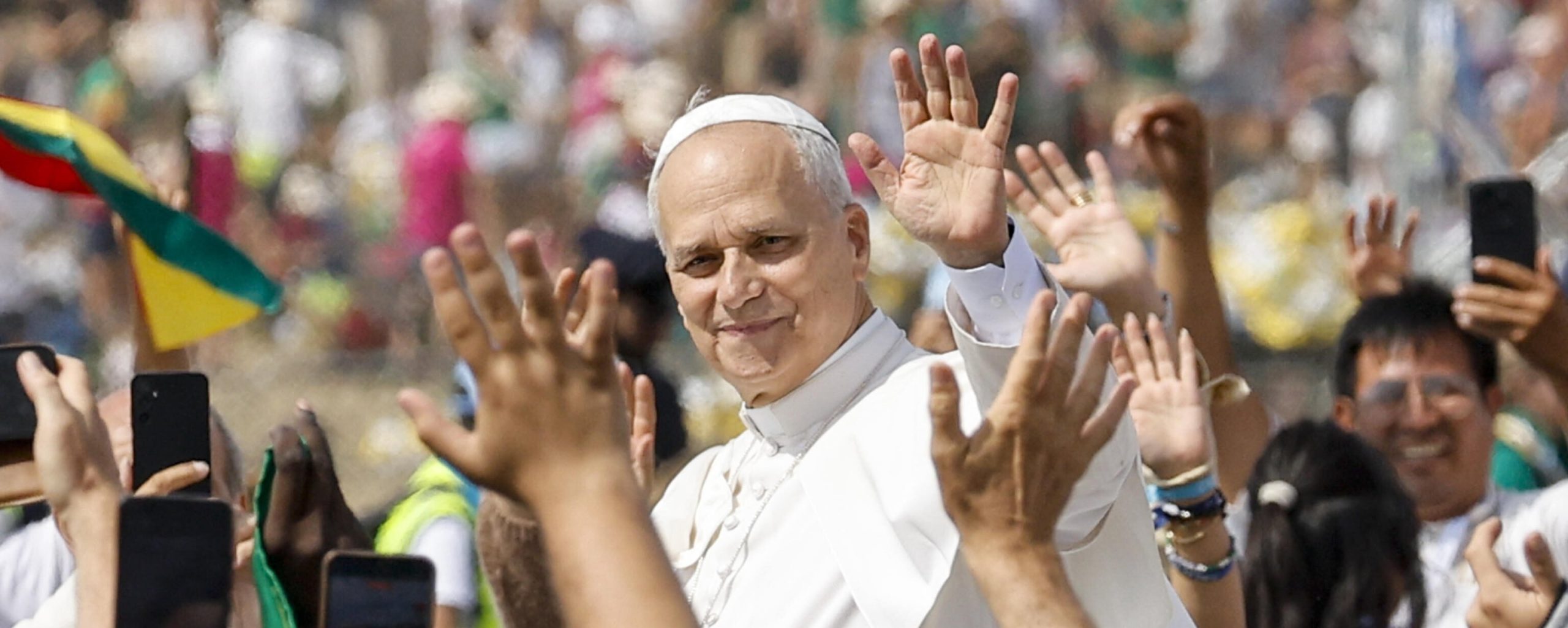 Gli influencer della fede, il Giubileo in Vaticano accende il dibattito sulla missione online