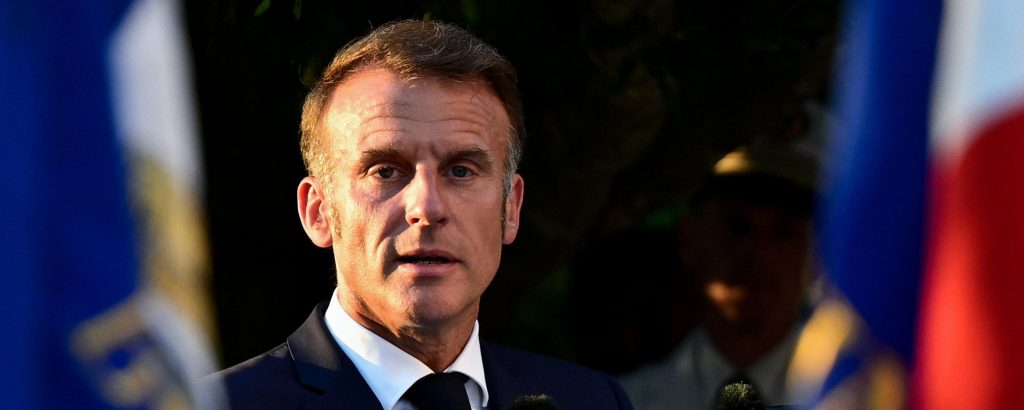 Il piccolo Napoleone diventa il malato (di debito) dell’Europa