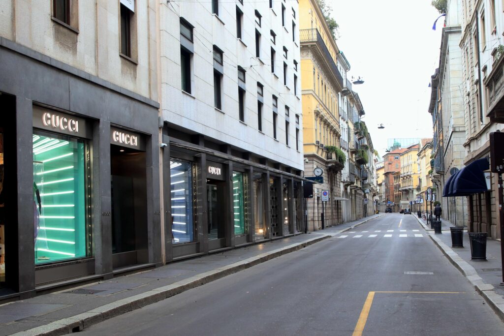 Milano, al via la Ztl nel quadrilatero. Ecco come non essere multati