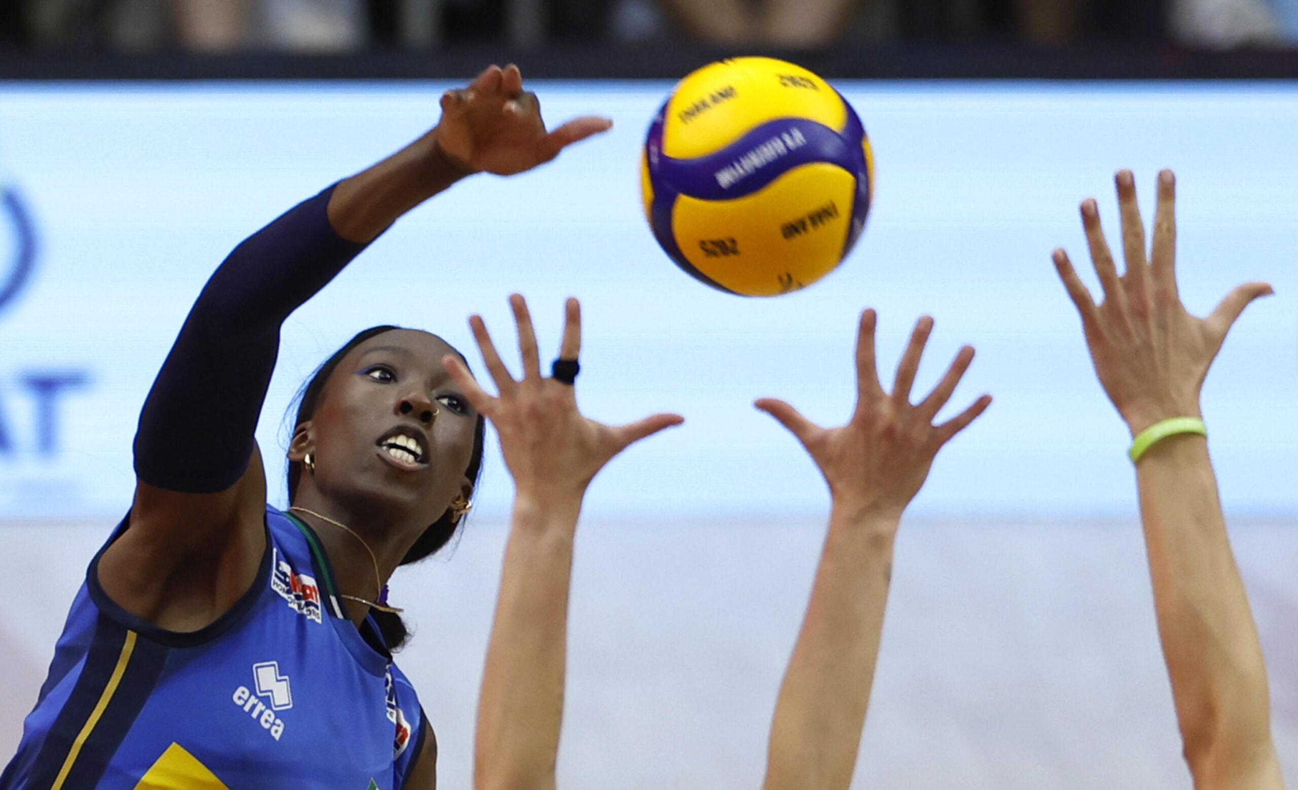 Egonu spinge l’Italvolley in finale Un altro capolavoro di Velasco