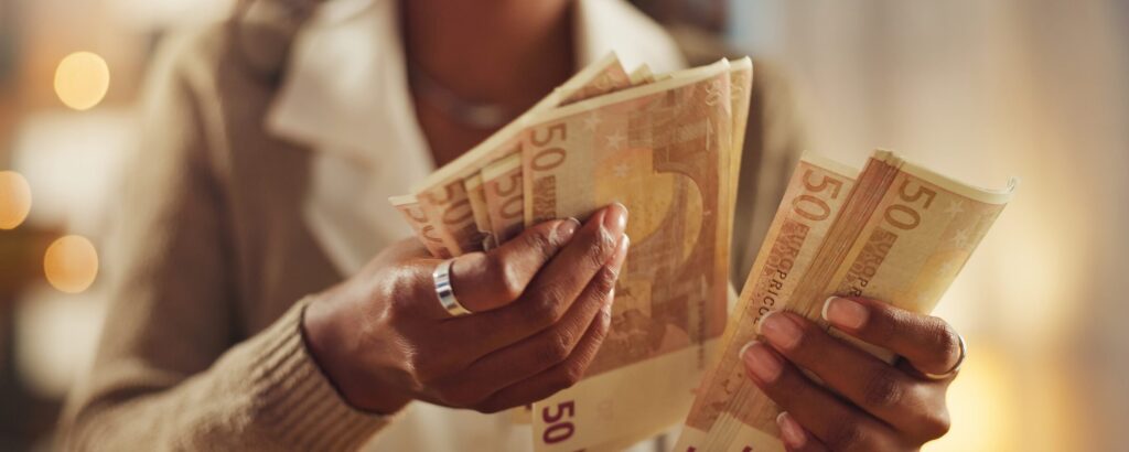 Bonus e agevolazioni: il 37% degli italiani non sa a quali ha diritto e rischia di perdere migliaia di euro