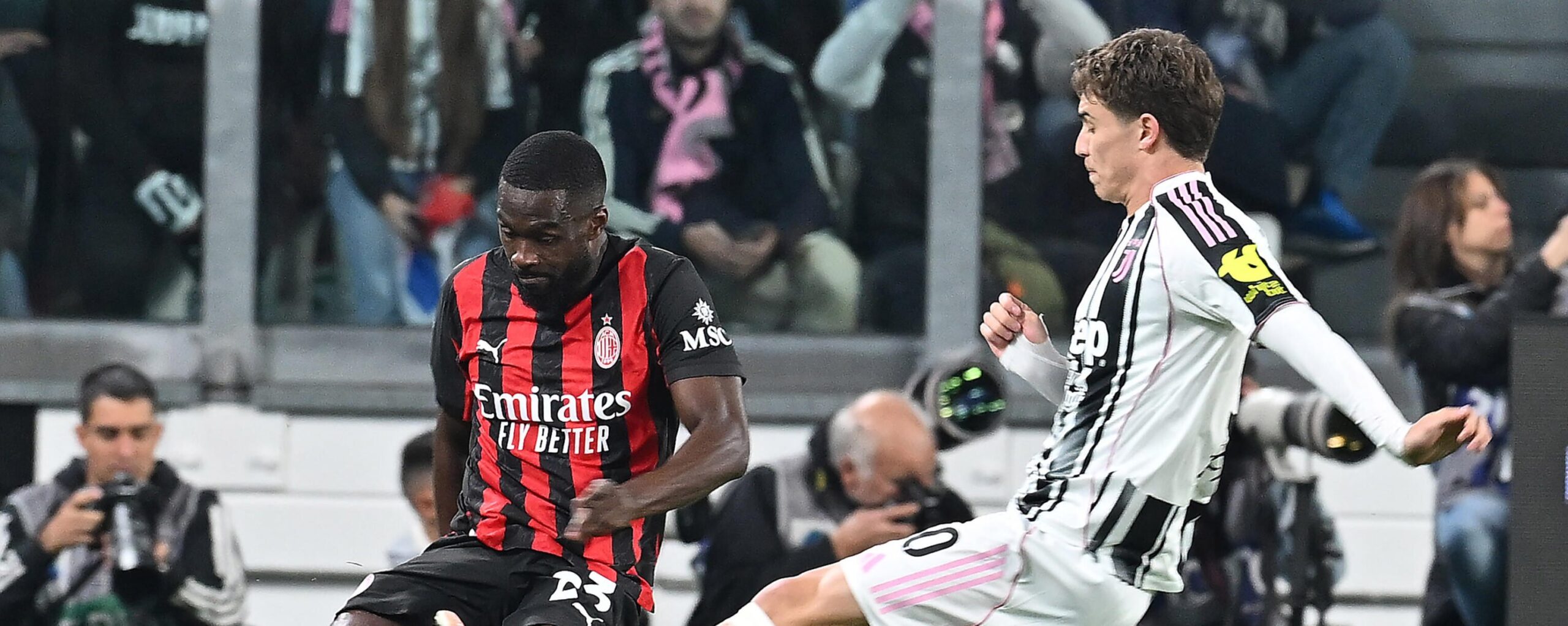 Tra Juventus e Milan restano noia, fischi e rimpianti