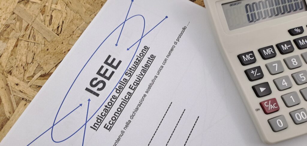 ISEE 2026, cambia tutto: fuori la prima casa dal calcolo e nuove soglie di reddito (più alte)