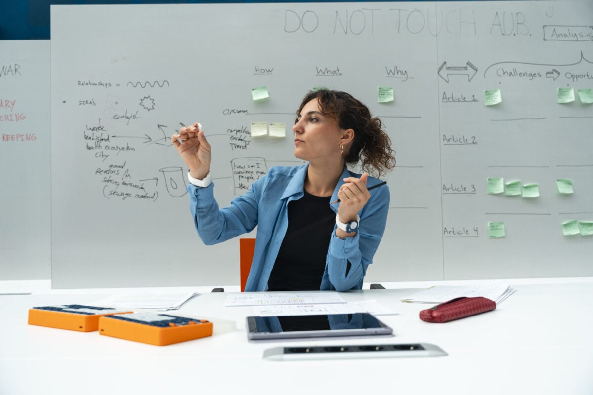 James Dyson Award 2025: Italy wins with OnCue, keyboard for Parkinson's. WaterSense also awarded for clean water James Dyson Award 2025: Italy wins with OnCue, keyboard for Parkinson's. WaterSense also awarded for clean water