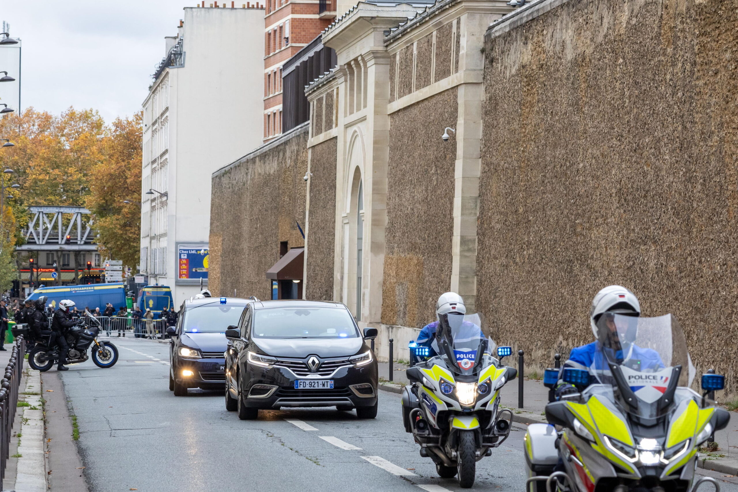 Nicolas Sarkozy scarcerato, la Corte di Appello concede la libertà vigilata