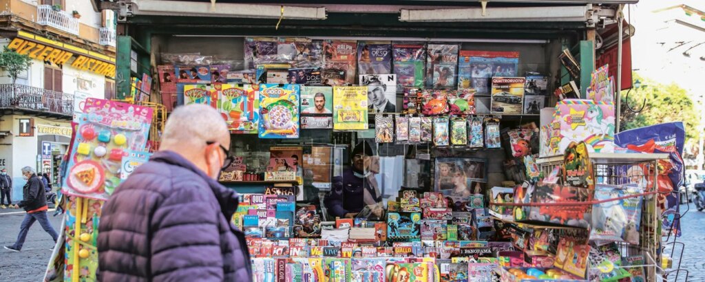 Giornali comprati, usati e adesso svenduti